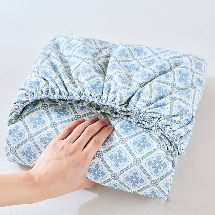 91家纺网 家纺一手货源 找家纺 爱彼家纺 2026新升级细沙卡通印花老粗布床笠直播热门款春夏热款系列一 老粗布床笠-星格