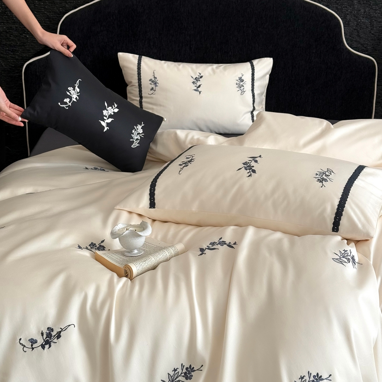 91家纺网 家纺一手货源 找家纺 （总）鹿班家居 2026春夏新款100S长绒棉纯棉精密刺绣系列四件套-雾岛（标准会员-20元）