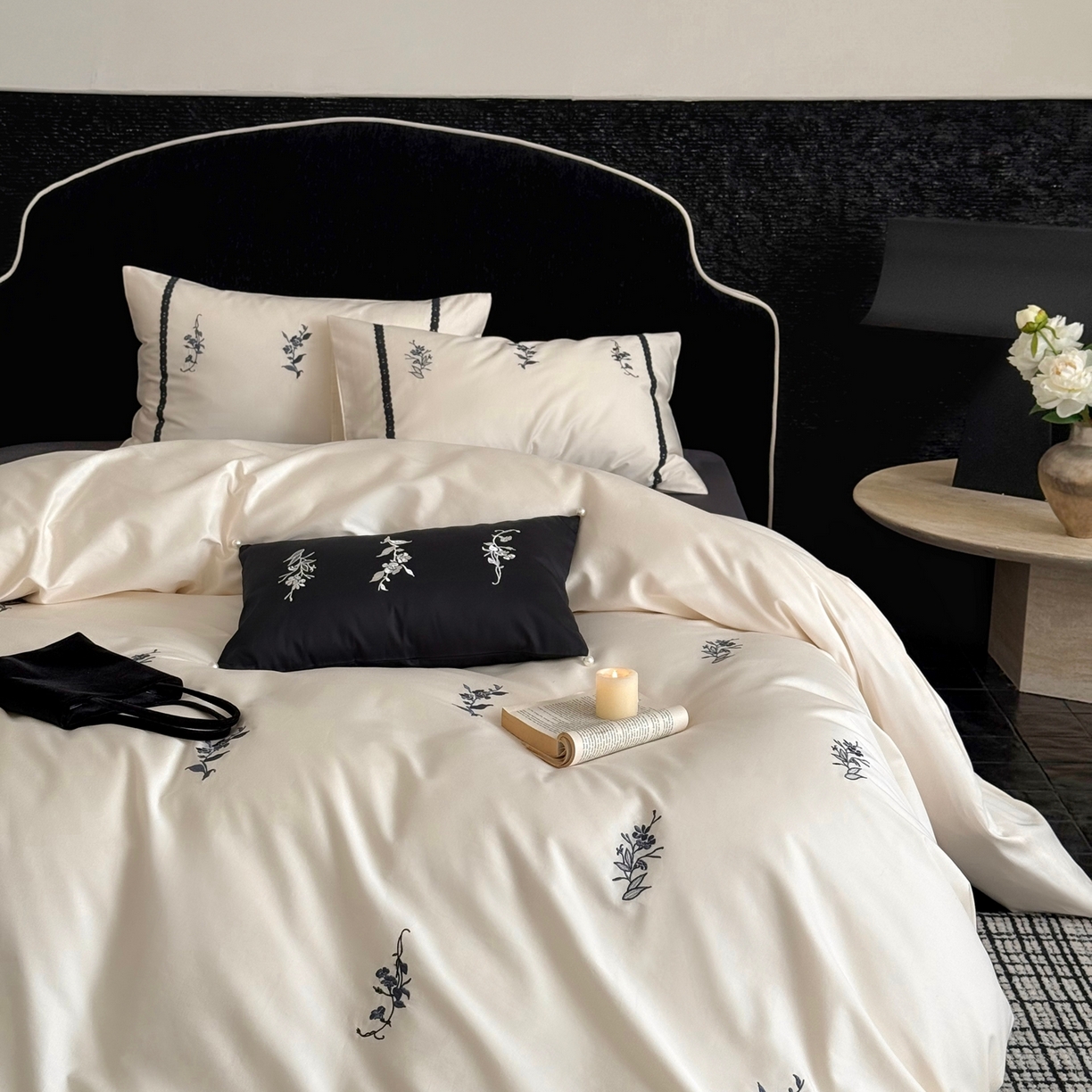 91家纺网 家纺一手货源 找家纺 鹿班家居 2026春夏新款100S长绒棉纯棉精密刺绣系列四件套-雾岛（标准会员-20元） 雾岛-白色