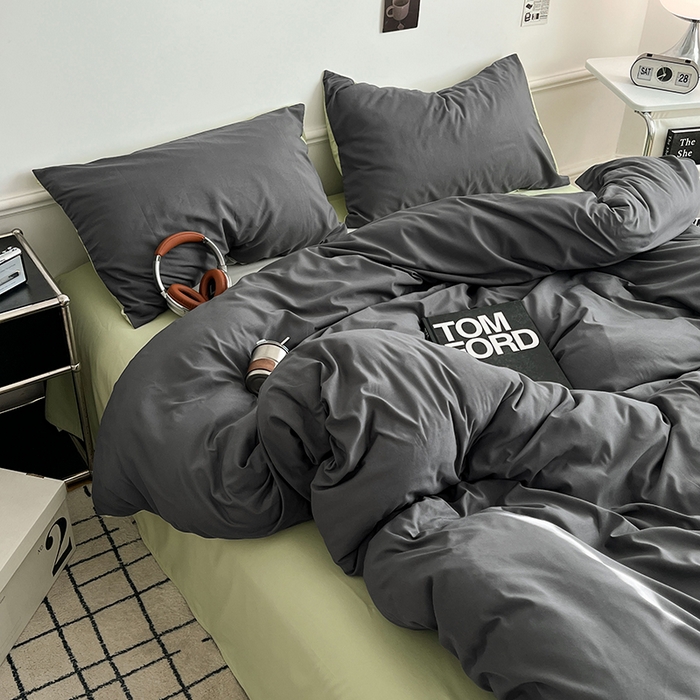 91家纺网 家纺一手货源 找家纺 世爵 2026新款10A抗菌亲肤水洗棉双拼四件套 深灰绿