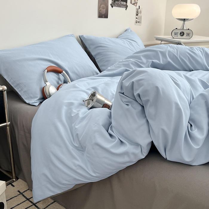 91家纺网 家纺一手货源 找家纺 世爵 2026新款10A抗菌亲肤水洗棉双拼四件套 天空蓝浅灰