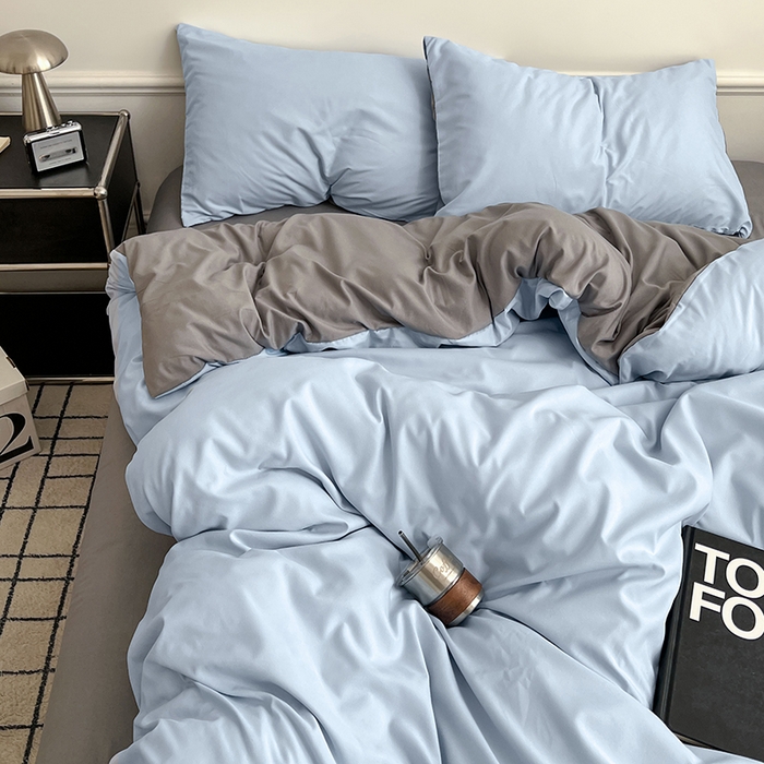 91家纺网 家纺一手货源 找家纺 世爵 2026新款10A抗菌亲肤水洗棉双拼四件套 天空蓝浅灰