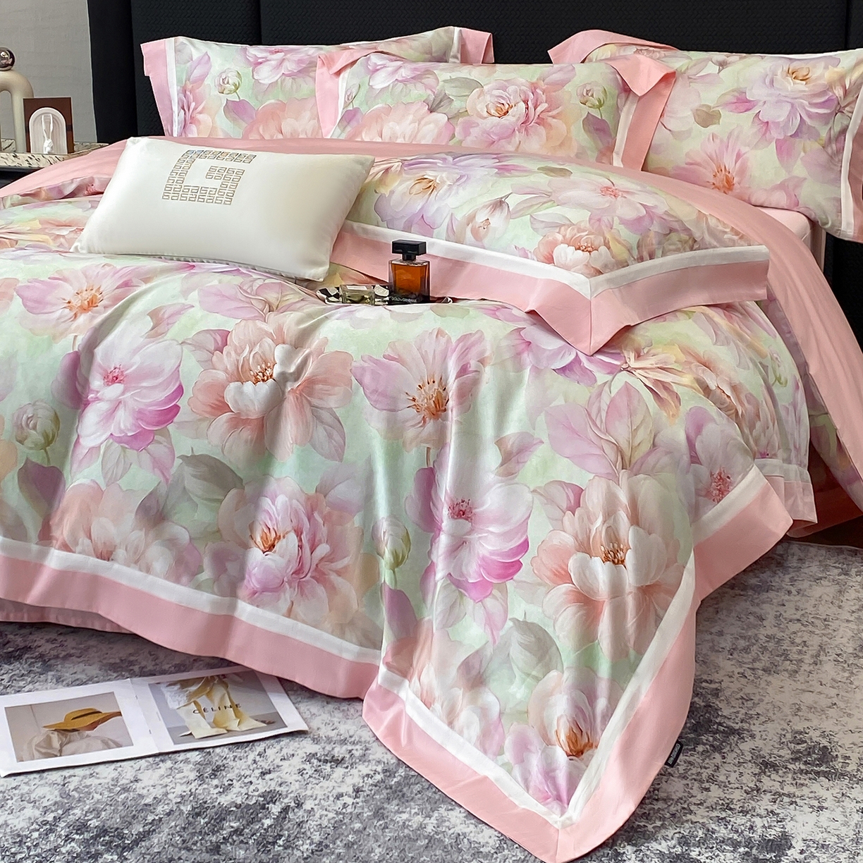 91家纺网 家纺一手货源 找家纺 （总）家居1号家纺 2026新款50双股长绒棉纯棉数码数码印花四件套-芬芳/浪蝶（券后价格不得低于：标准328元，加348元！会员优惠10元）