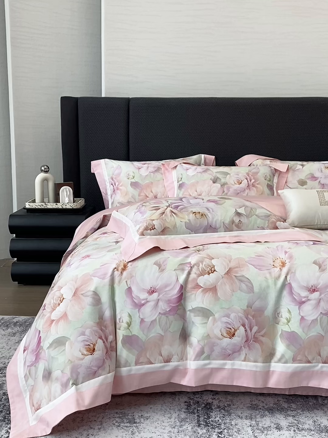 91家纺网 家纺一手货源 找家纺 （总）家居1号家纺 2026新款50双股长绒棉纯棉数码数码印花四件套-芬芳/浪蝶（券后价格不得低于：标准328元，加348元！会员优惠10元）