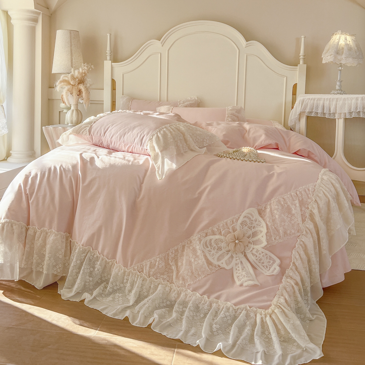 91家纺网 家纺一手货源 找家纺 亲亲公主 2026新款全棉蕾丝四件套-奶油泡芙（赠送蝴蝶结）券后不低于298 奶油泡芙-粉色