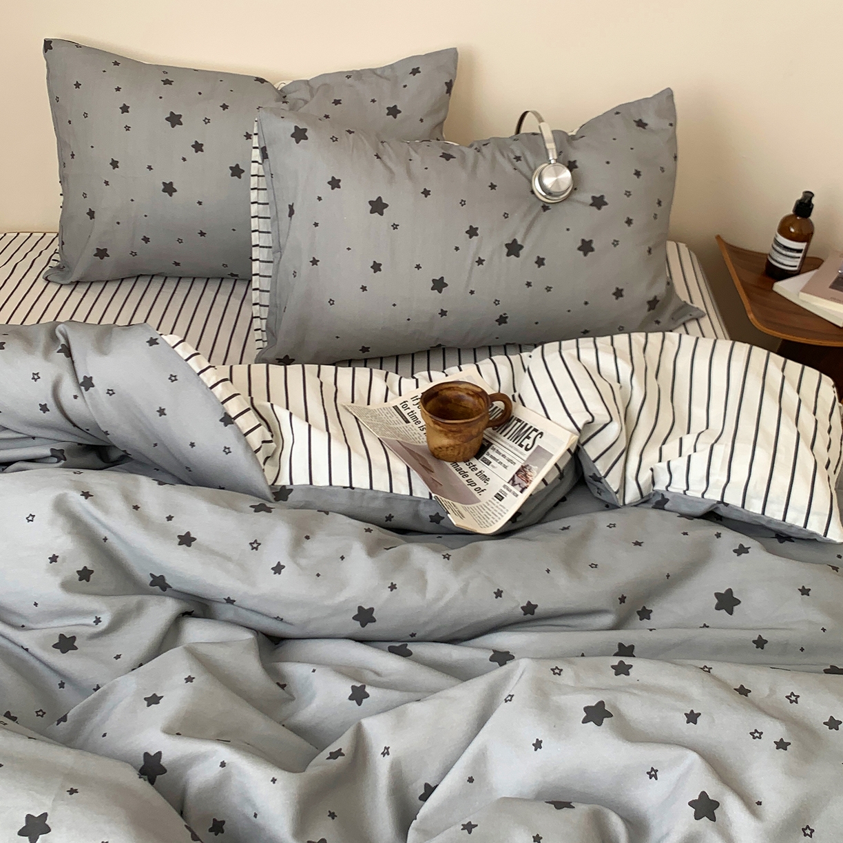 91家纺网 家纺一手货源 找家纺 桃喜 2026春夏新款全棉纯棉ins简约系列四件套（会员-3） 灰星星