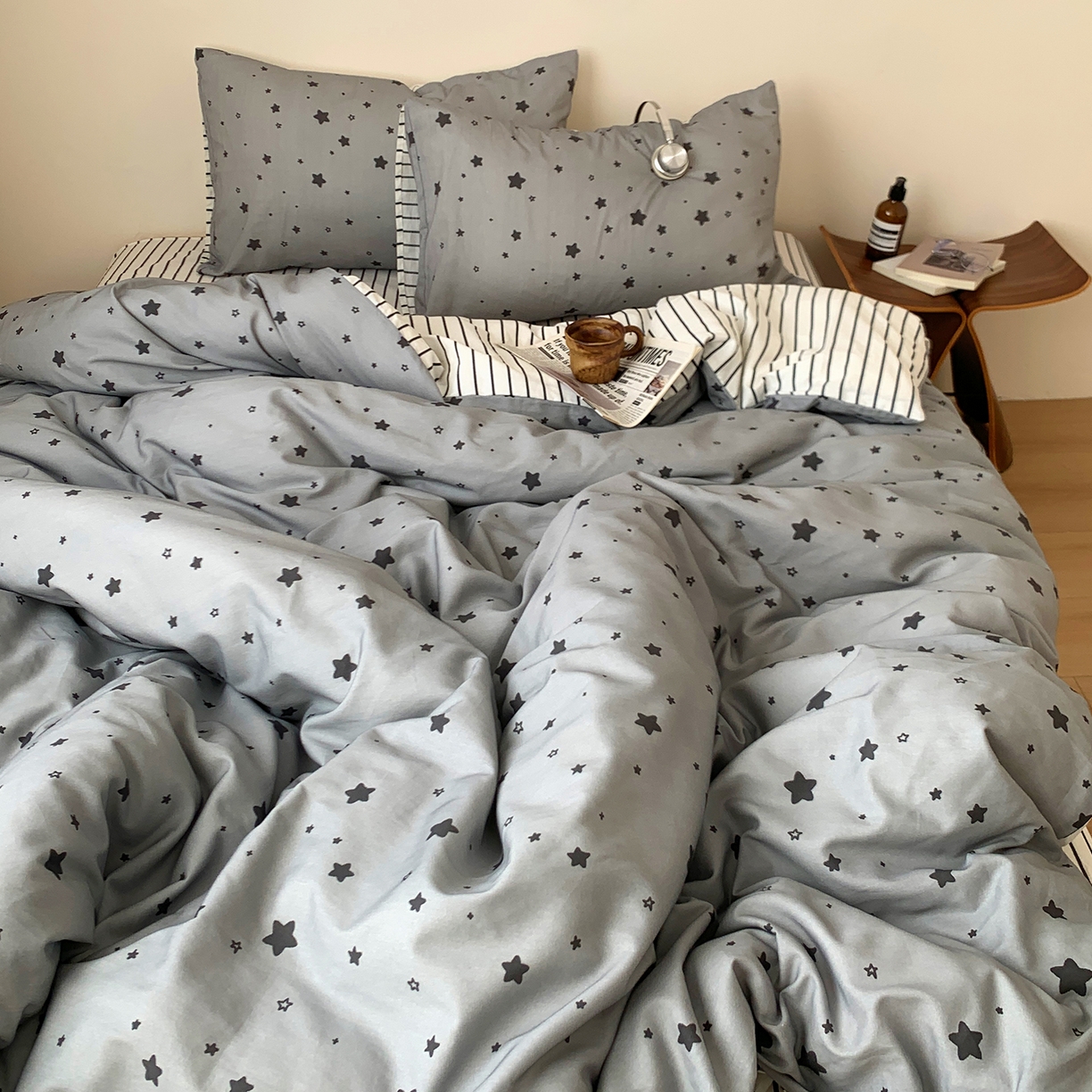 91家纺网 家纺一手货源 找家纺 桃喜 2026春夏新款全棉纯棉ins简约系列四件套（会员-3） 灰星星