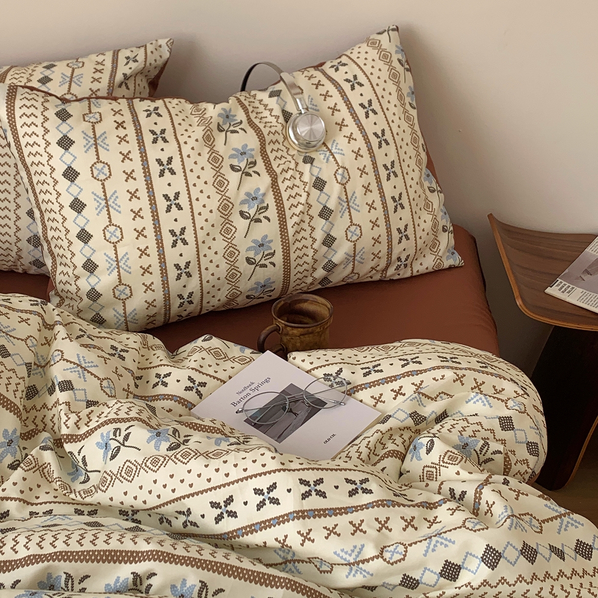 91家纺网 家纺一手货源 找家纺 桃喜 2026春夏新款全棉纯棉ins简约系列四件套（会员-3） 复古费尔岛