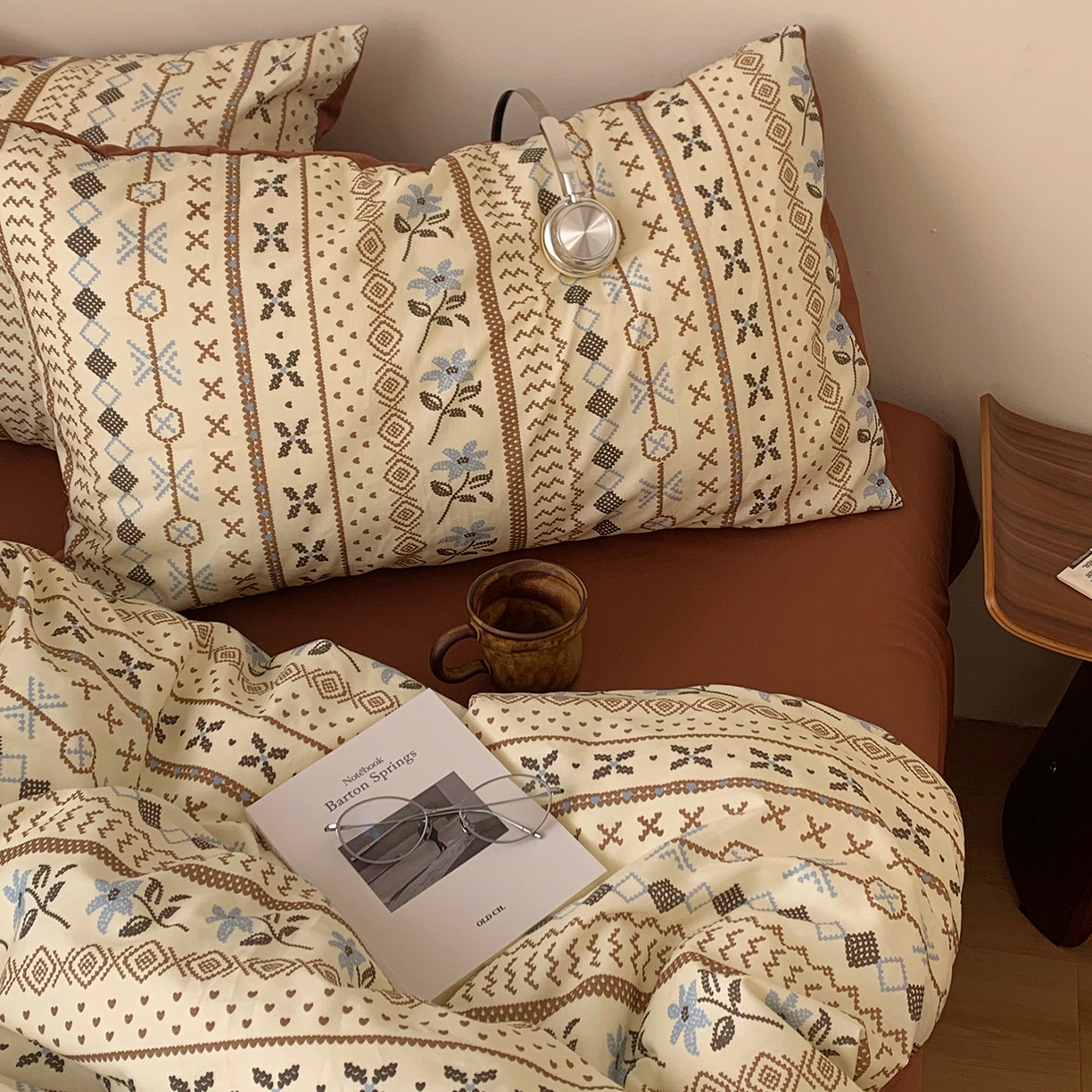 91家纺网 家纺一手货源 找家纺 桃喜 2026春夏新款全棉纯棉ins简约系列四件套（会员-3） 复古费尔岛