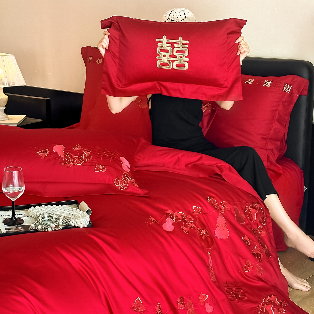 91家纺网 家纺一手货源 找家纺 （总）置顶家纺 2026新款小清新亲肤婚庆绣花四件套