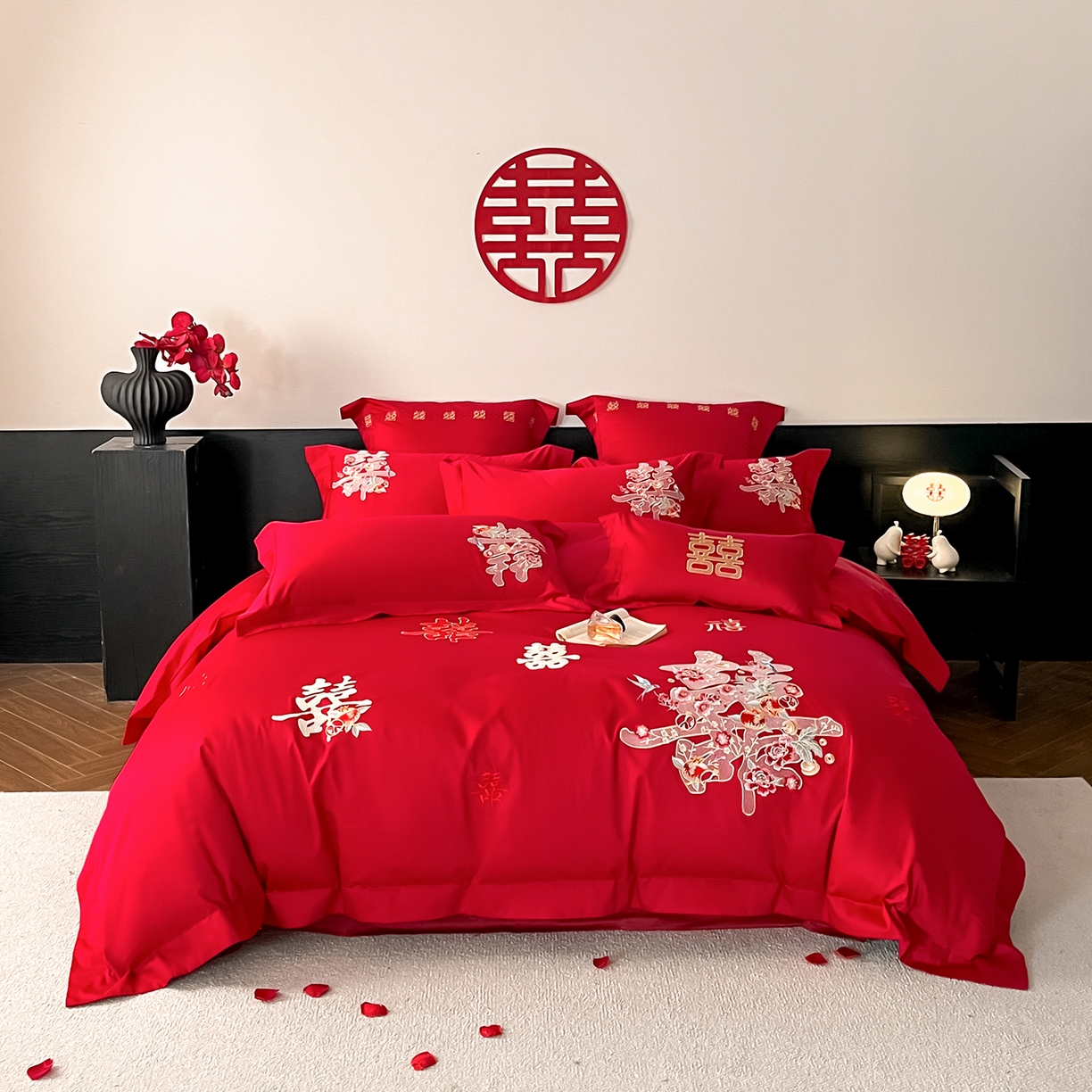 置顶家纺 2026新款新中式亲肤婚庆绣花四件套 燕尔新婚-大红