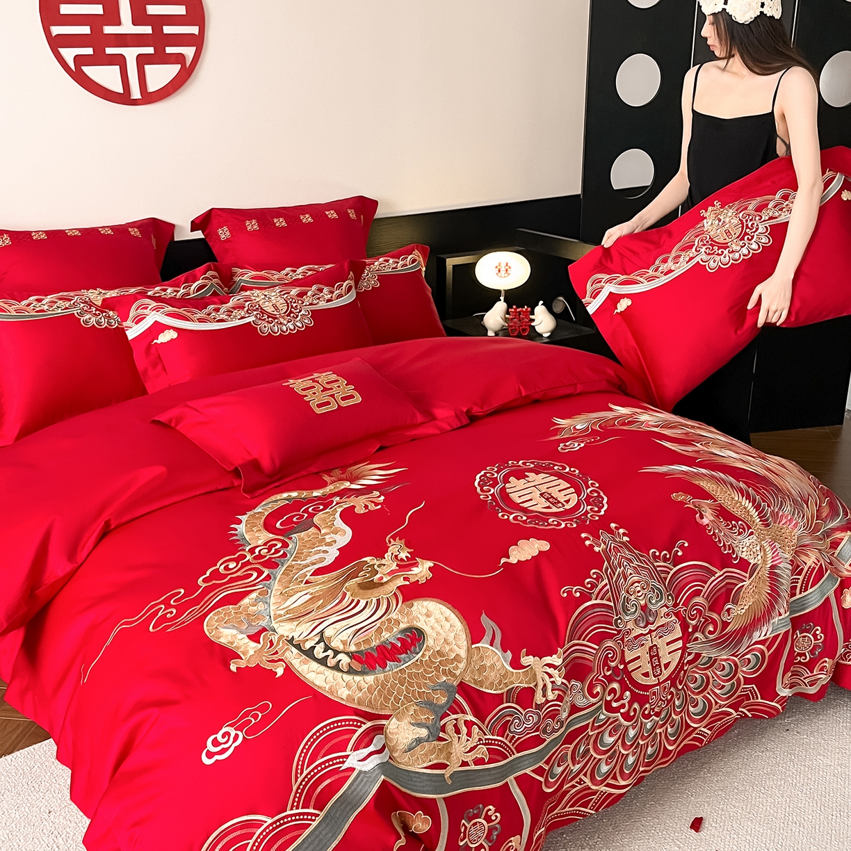 91家纺网 家纺一手货源 找家纺 置顶家纺 2026新款新中式亲肤婚庆绣花四件套 良缘夙缔-大红