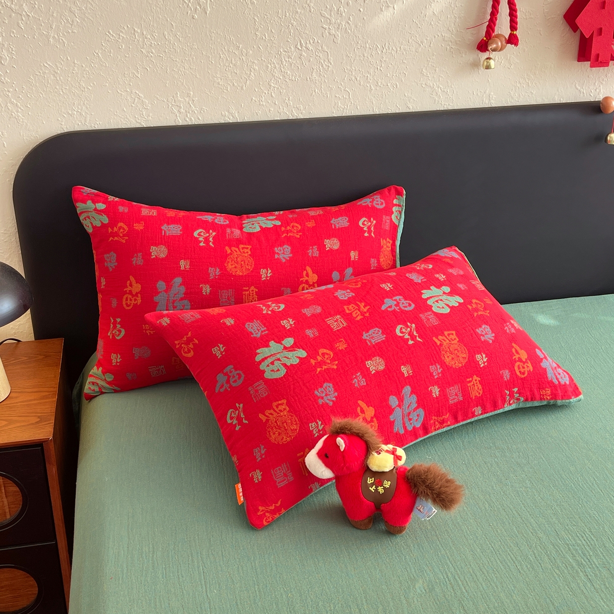 91家纺网 家纺一手货源 找家纺 （总）春皖家纺 2026新款全棉色织双层纱提花百福系列拉链款-单枕套