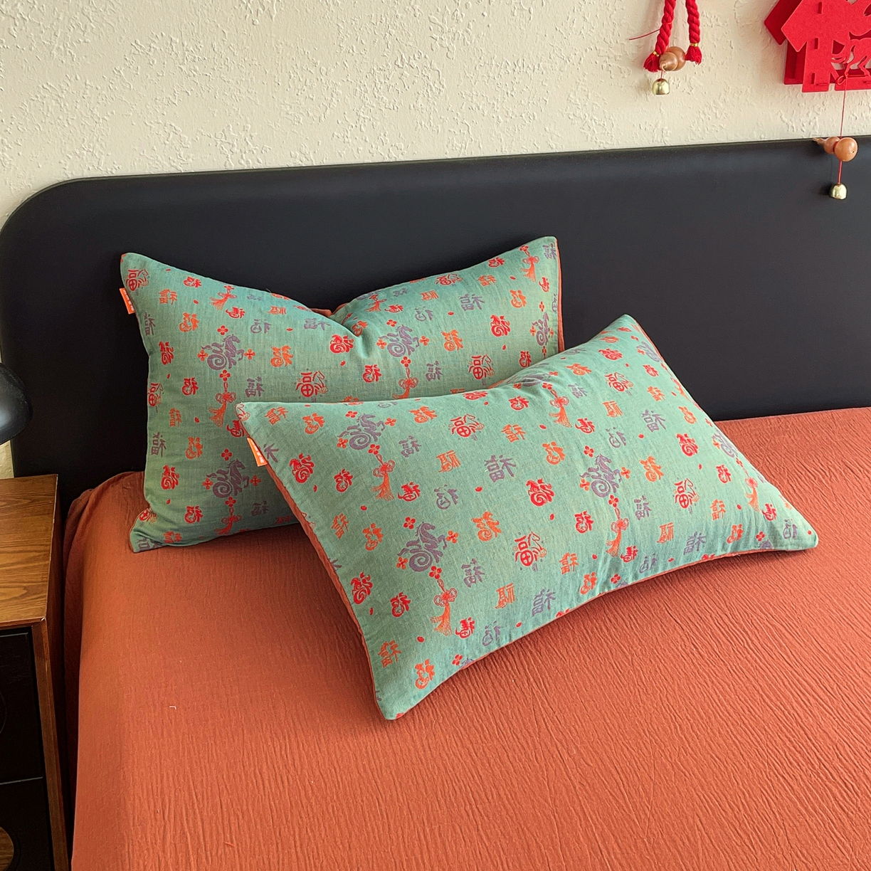 春皖家纺 2026新款全棉色织双层纱提花百福系列拉链款-单枕套 绿福马