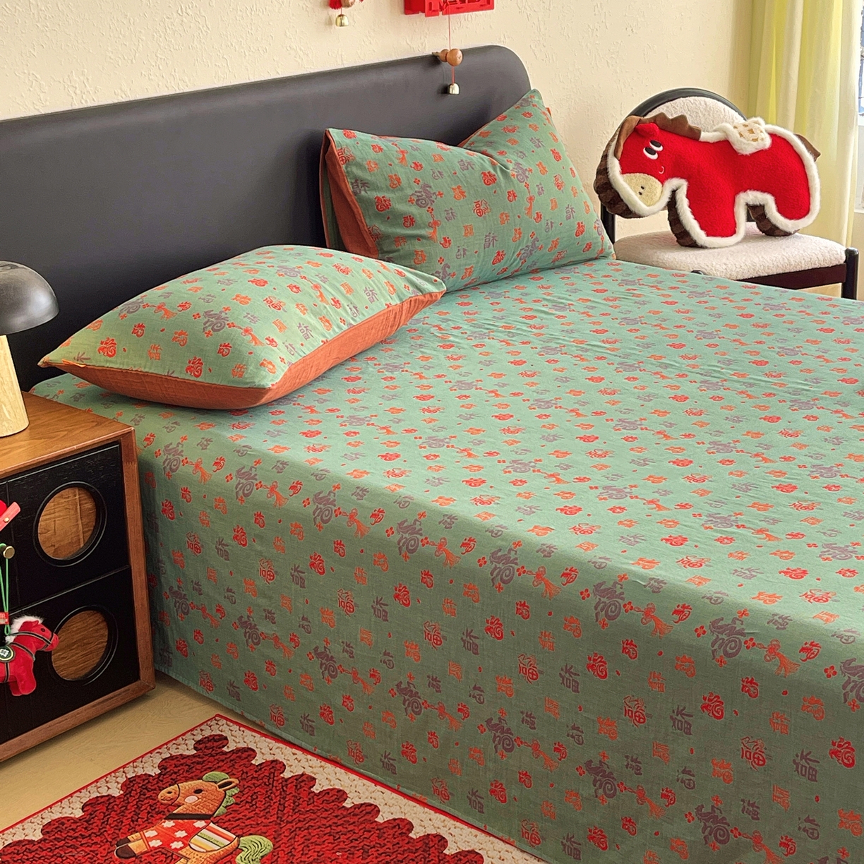 91家纺网 家纺一手货源 找家纺 春皖家纺 2026新款全棉色织双层纱提花百福系列拉链款-单床单 绿福马