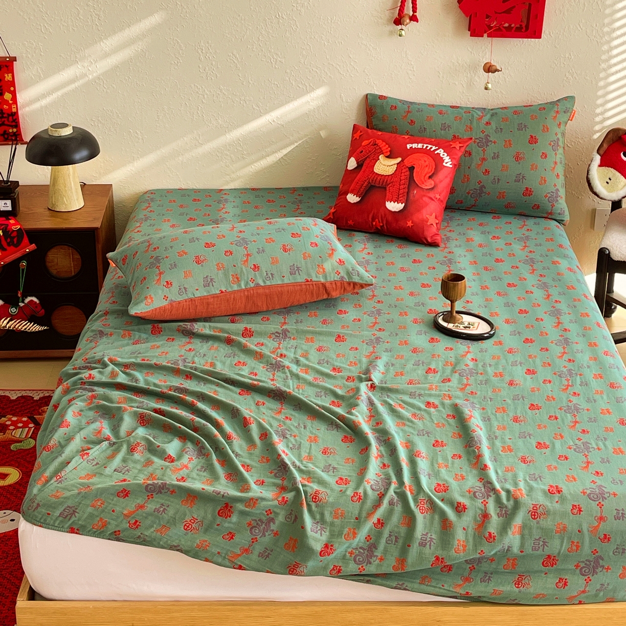 91家纺网 家纺一手货源 找家纺 春皖家纺 2026新款全棉色织双层纱提花百福系列拉链款-单床笠 绿福马