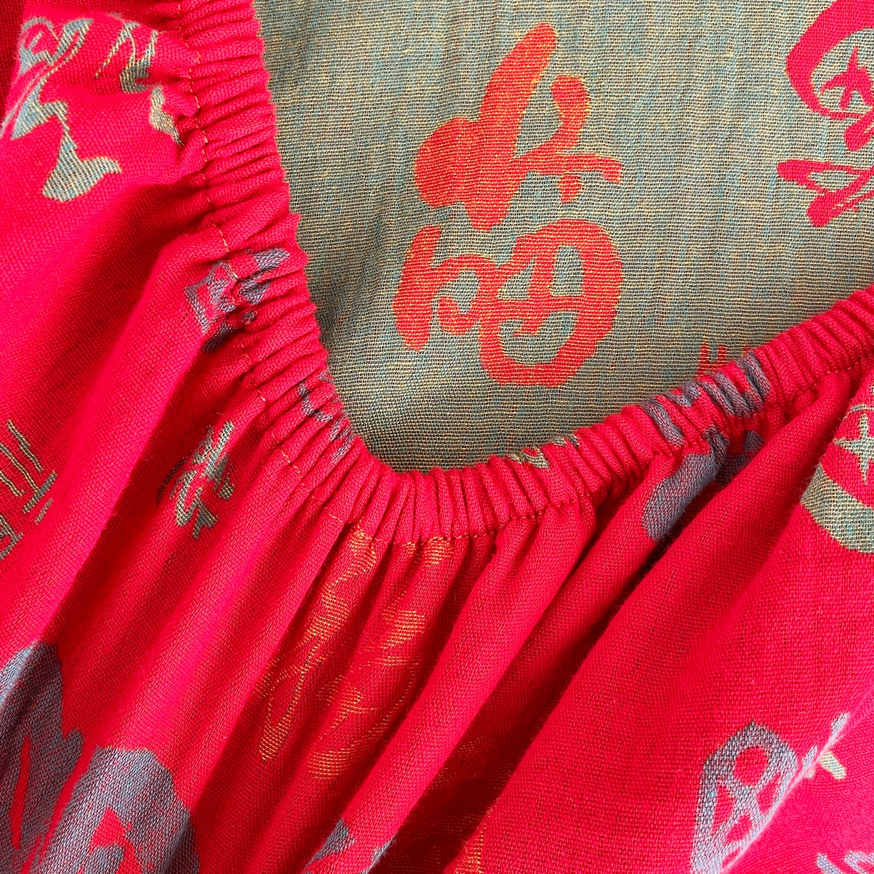 91家纺网 家纺一手货源 找家纺 （总）春皖家纺 2026新款全棉色织双层纱提花百福系列拉链款-单床笠