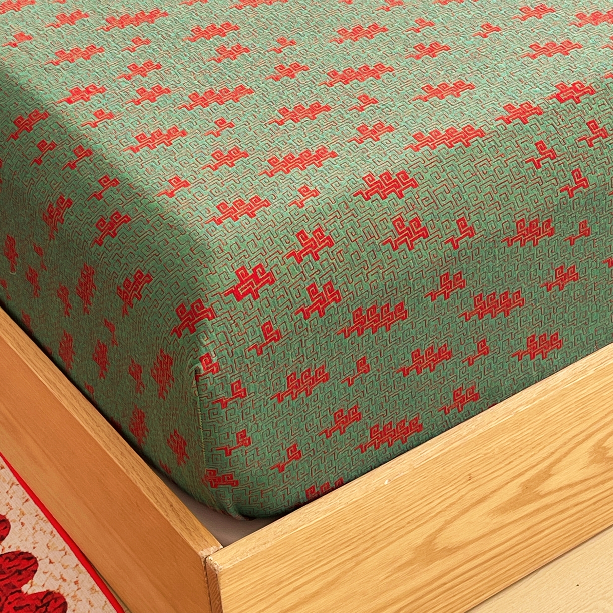 91家纺网 家纺一手货源 找家纺 春皖家纺 2026新款全棉色织双层纱提花百福系列拉链款-单床笠 绿赤兔