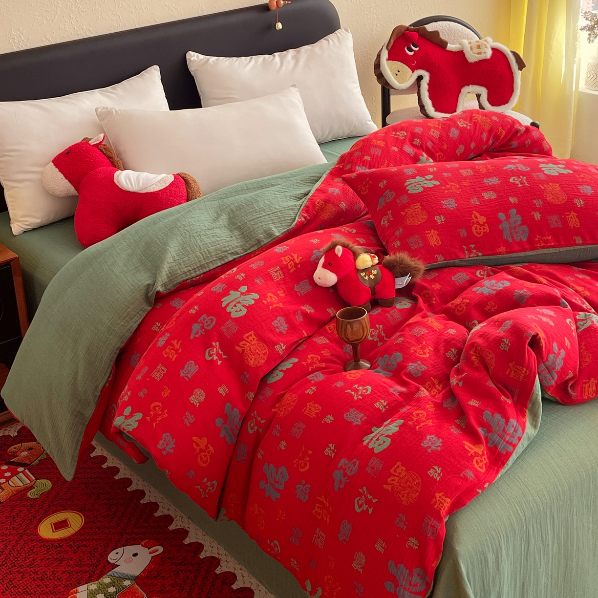 91家纺网 家纺一手货源 找家纺 春皖家纺 2026新款全棉色织双层纱提花百福系列拉链款-单被套 红百福