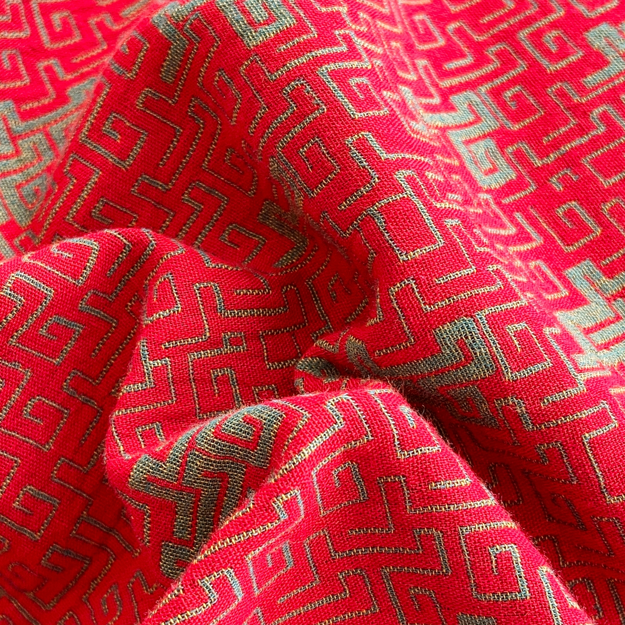 91家纺网 家纺一手货源 找家纺 春皖家纺 2026新款全棉色织双层纱提花百福系列拉链款-单被套 红赤兔