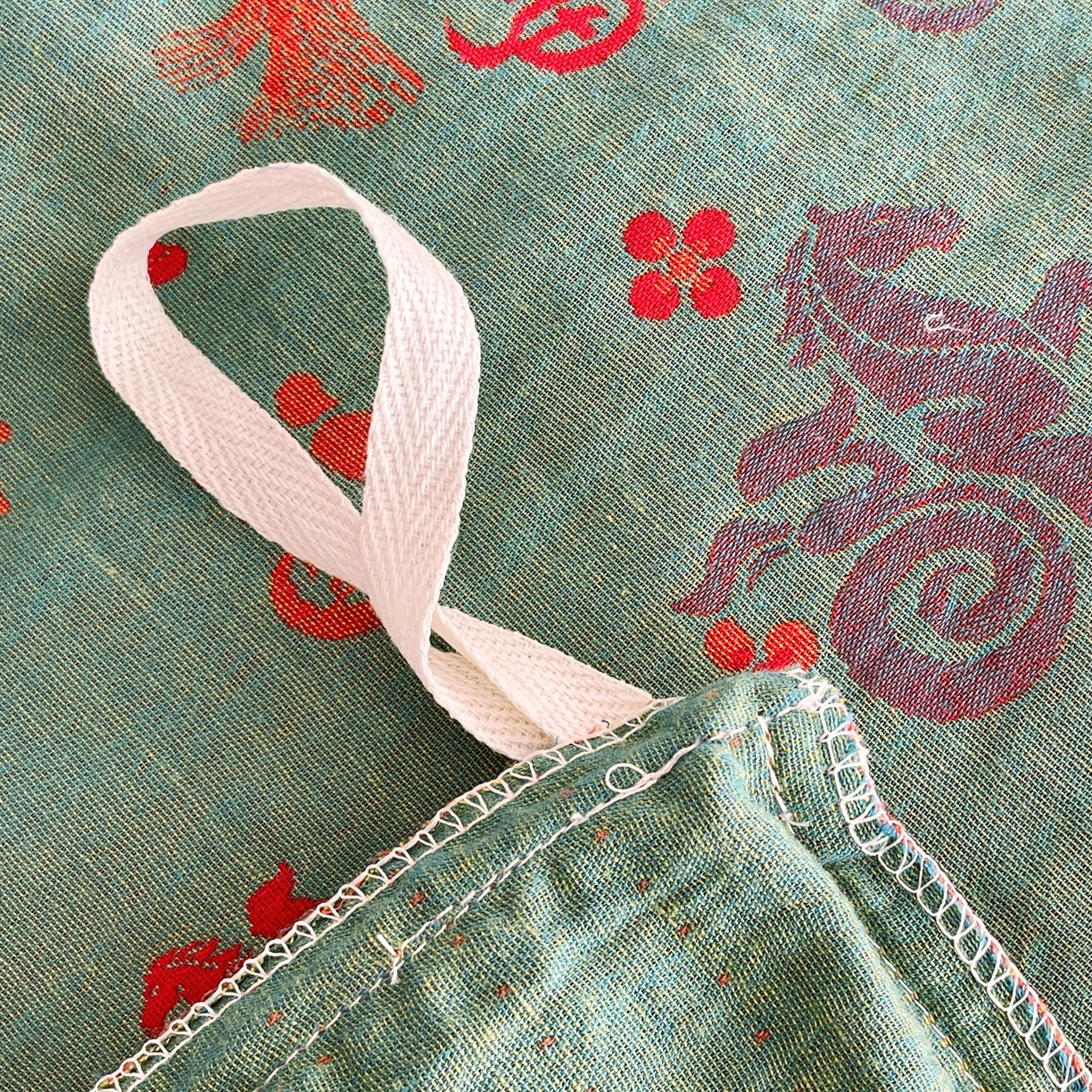 91家纺网 家纺一手货源 找家纺 春皖家纺 2026新款全棉色织双层纱提花百福系列拉链款-单被套 绿福马