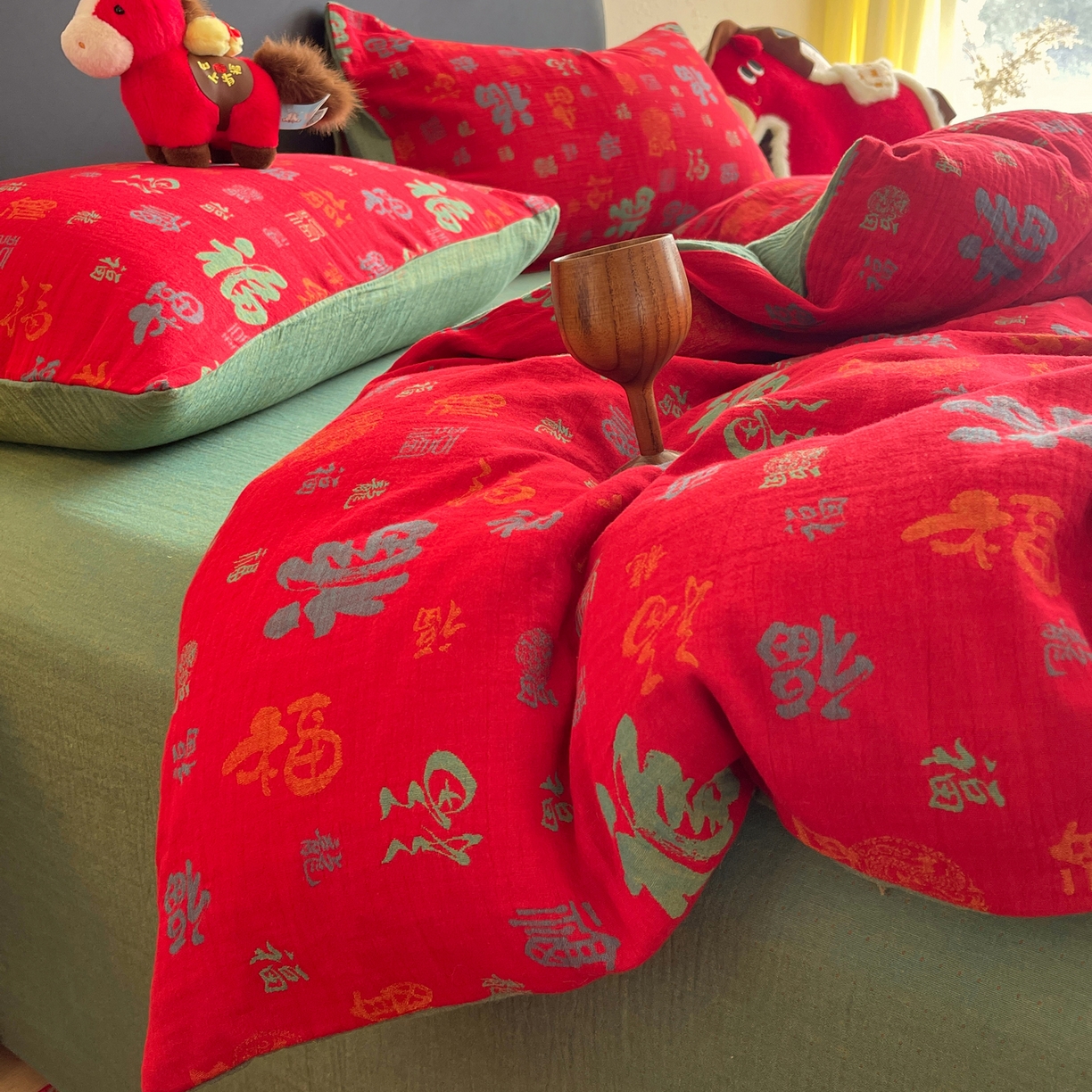 91家纺网 家纺一手货源 找家纺 （总）春皖家纺 2026新款全棉色织双层纱提花百福系列拉链款-四件套