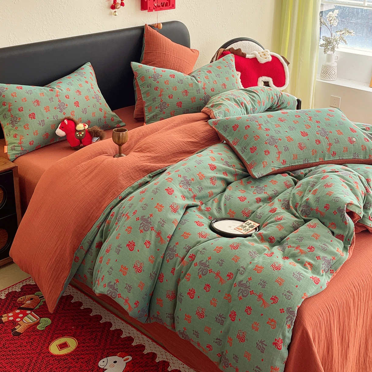 91家纺网 家纺一手货源 找家纺 春皖家纺 2026新款全棉色织双层纱提花百福系列拉链款-四件套 绿福马