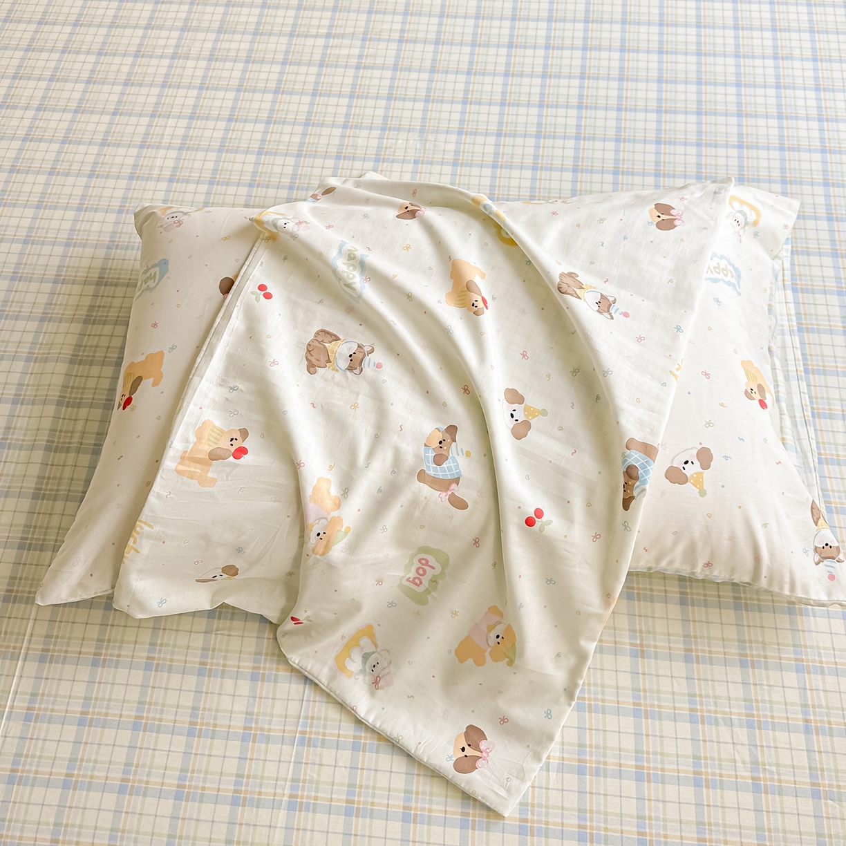 91家纺网 家纺一手货源 找家纺 颜选 2026新款全棉纯棉印花四件套 春日萌宠