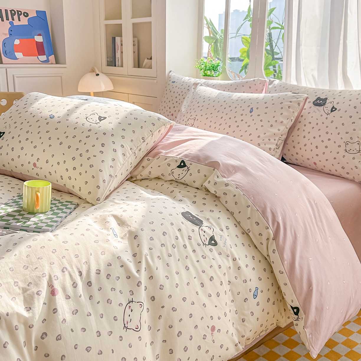 91家纺网 家纺一手货源 找家纺 颜选 2026新款全棉纯棉印花四件套 粉红顽皮猫