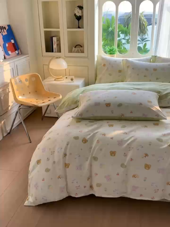 91家纺网 家纺一手货源 找家纺 颜选 2026新款全棉纯棉印花四件套 假日小狗