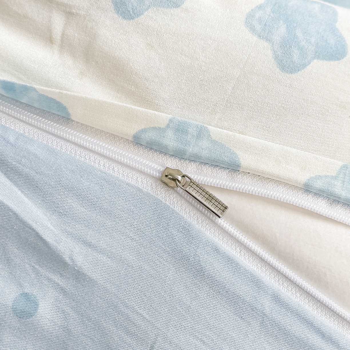 91家纺网 家纺一手货源 找家纺 颜选 2026新款全棉纯棉印花四件套 星星狗