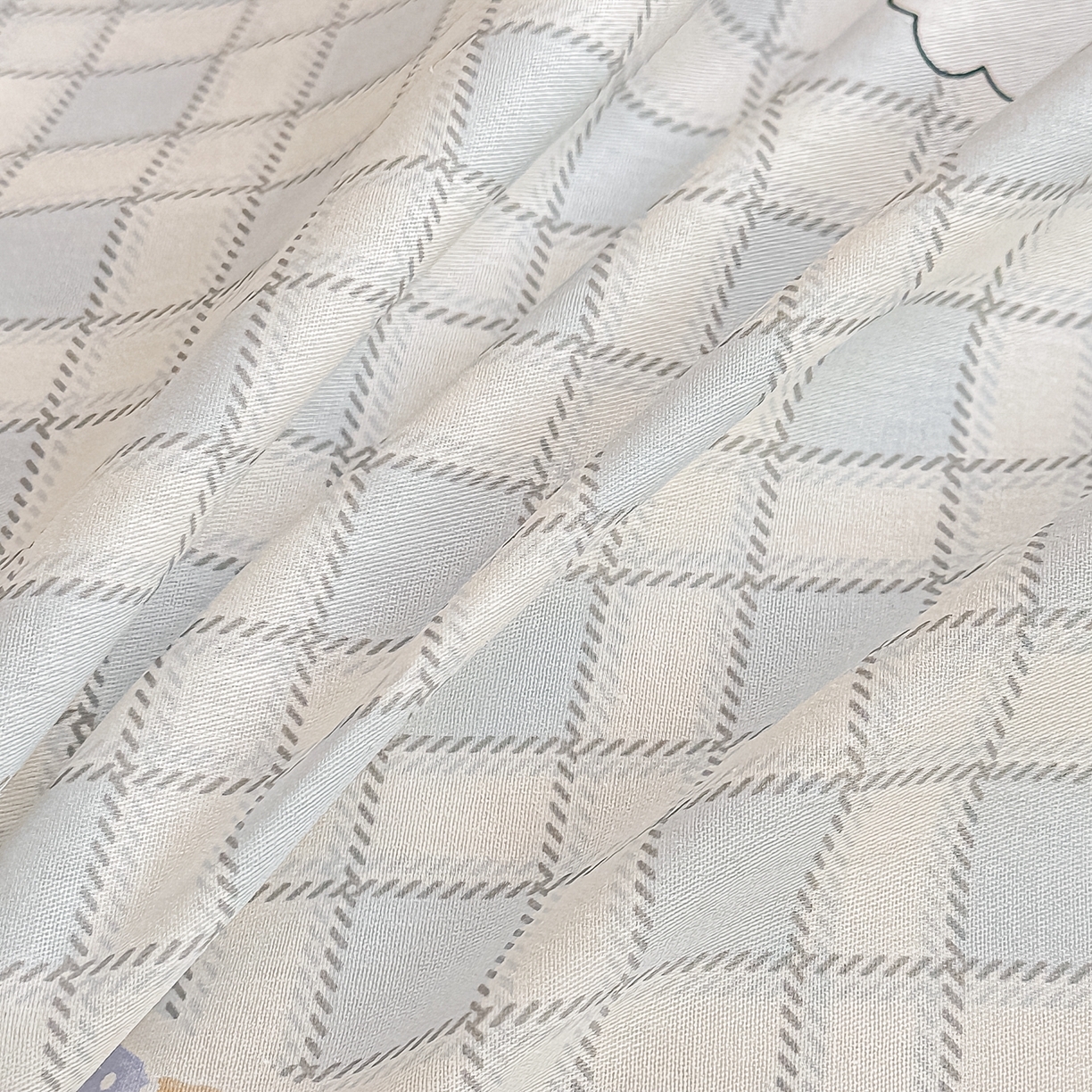 91家纺网 家纺一手货源 找家纺 颜选 2026新款全棉纯棉印花四件套 休闲格小狗