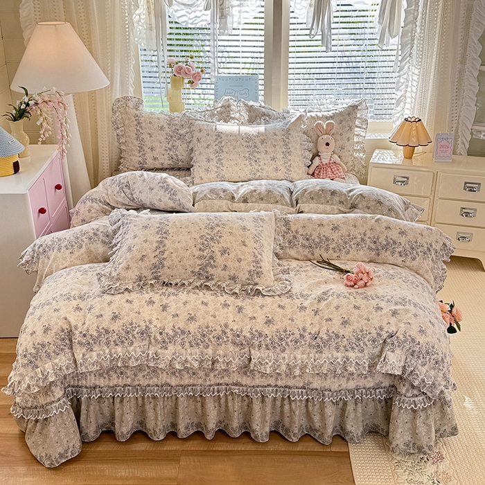 91家纺网 家纺一手货源 找家纺 韩约家纺 2026新款韩式双层花边古法棉感床盖四件套 柔梦