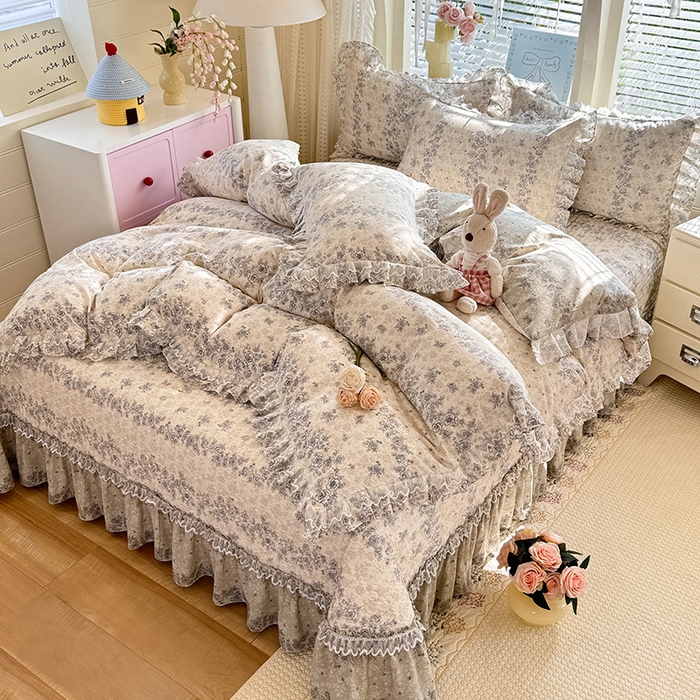 91家纺网 家纺一手货源 找家纺 韩约家纺 2026新款韩式双层花边古法棉感床盖四件套 柔梦