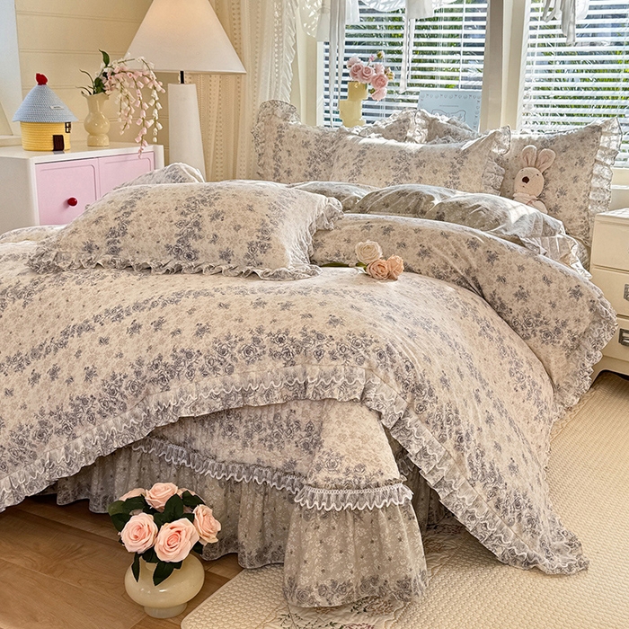 91家纺网 家纺一手货源 找家纺 韩约家纺 2026新款韩式双层花边古法棉感床盖四件套 柔梦