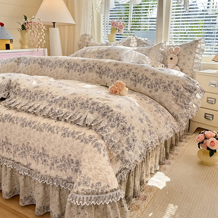 91家纺网 家纺一手货源 找家纺 韩约家纺 2026新款韩式双层花边古法棉感床盖四件套 柔梦