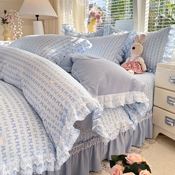 91家纺网 家纺一手货源 找家纺 韩约家纺 2026新款韩式双层花边古法棉感床盖四件套 蝴蝶伙伴