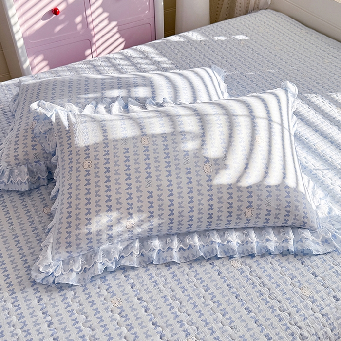 91家纺网 家纺一手货源 找家纺 韩约家纺 2026新款韩式双层花边古法棉感床盖四件套 蝴蝶伙伴