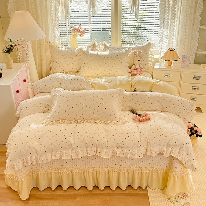 91家纺网 家纺一手货源 找家纺 韩约家纺 2026新款韩式双层花边古法棉感床盖四件套 彩心