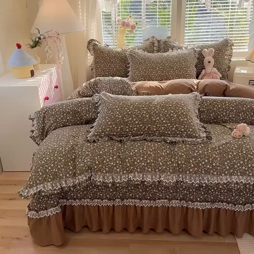 91家纺网 家纺一手货源 找家纺 韩约家纺 2026新款韩式双层花边古法棉感床盖四件套 繁花似锦