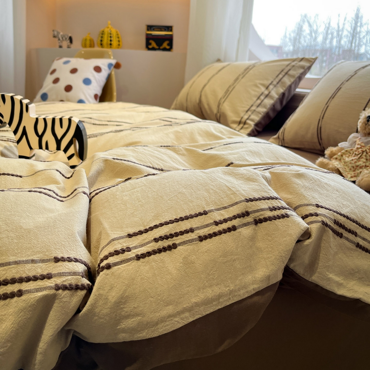 91家纺网 家纺一手货源 找家纺 莱茵家居 2026新款A类60支全棉纯棉复古美拉德色织提花四件套-慕星系列 慕星-深棕