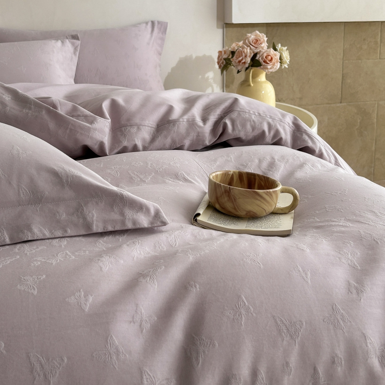 91家纺网 家纺一手货源 找家纺 （总）莱茵家居 2026新款A类60支长绒棉纯棉提花贡缎大提花四件套光泽绸缎感轻奢风