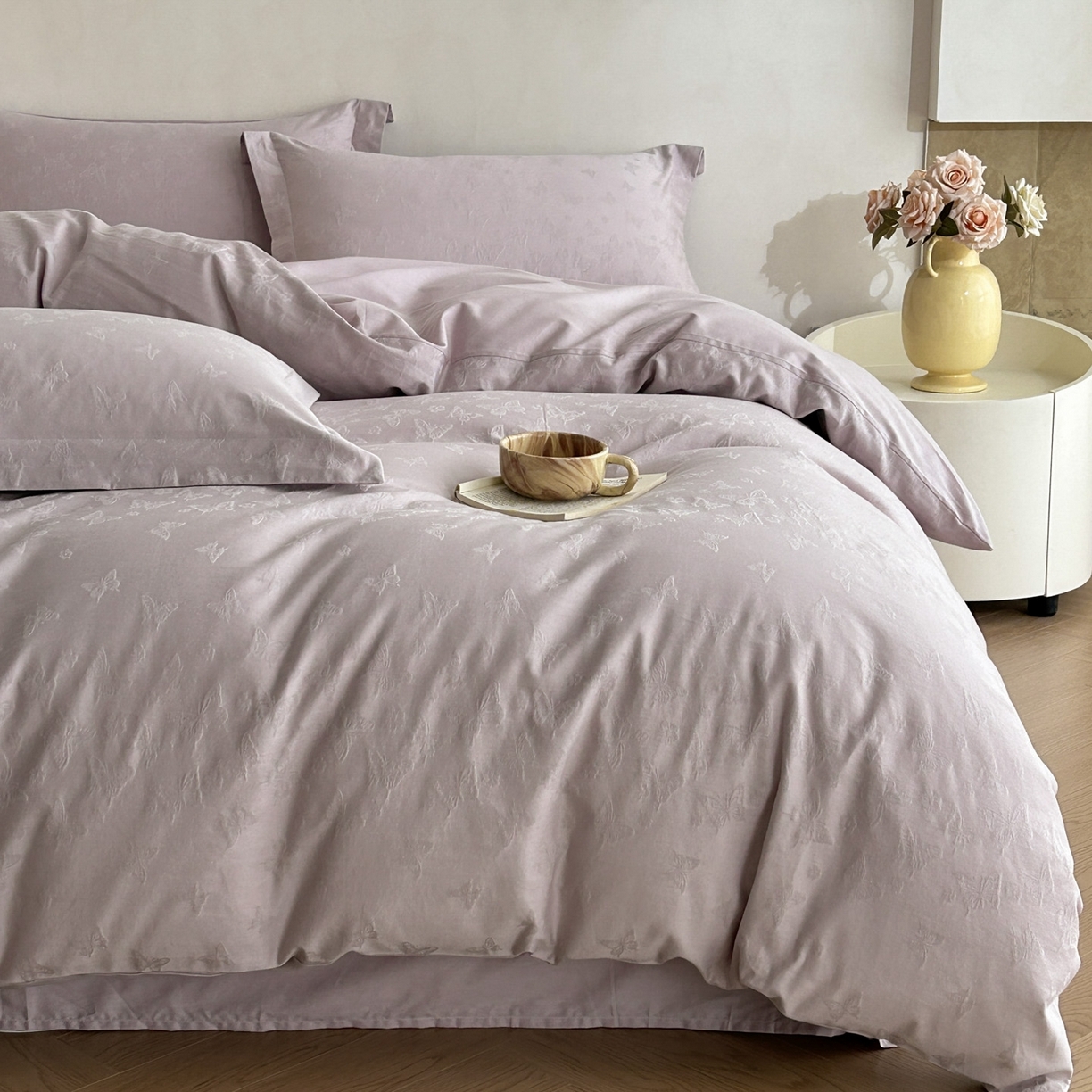 91家纺网 家纺一手货源 找家纺 （总）莱茵家居 2026新款A类60支长绒棉纯棉提花贡缎大提花四件套光泽绸缎感轻奢风