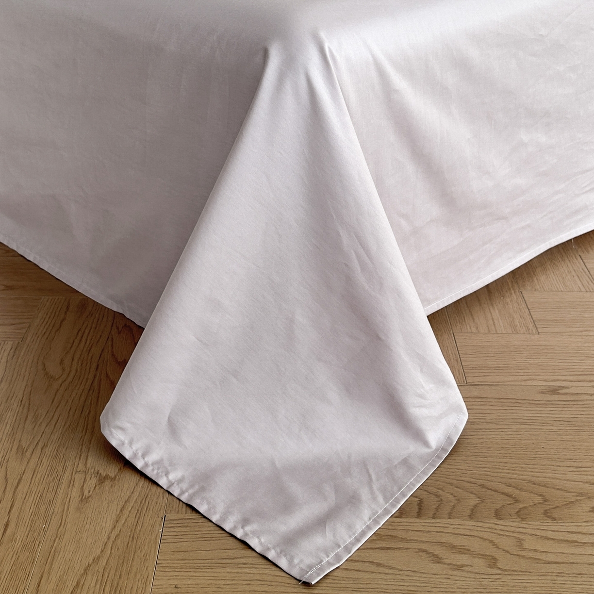 91家纺网 家纺一手货源 找家纺 （总）莱茵家居 2026新款A类60支长绒棉纯棉提花贡缎大提花四件套光泽绸缎感轻奢风