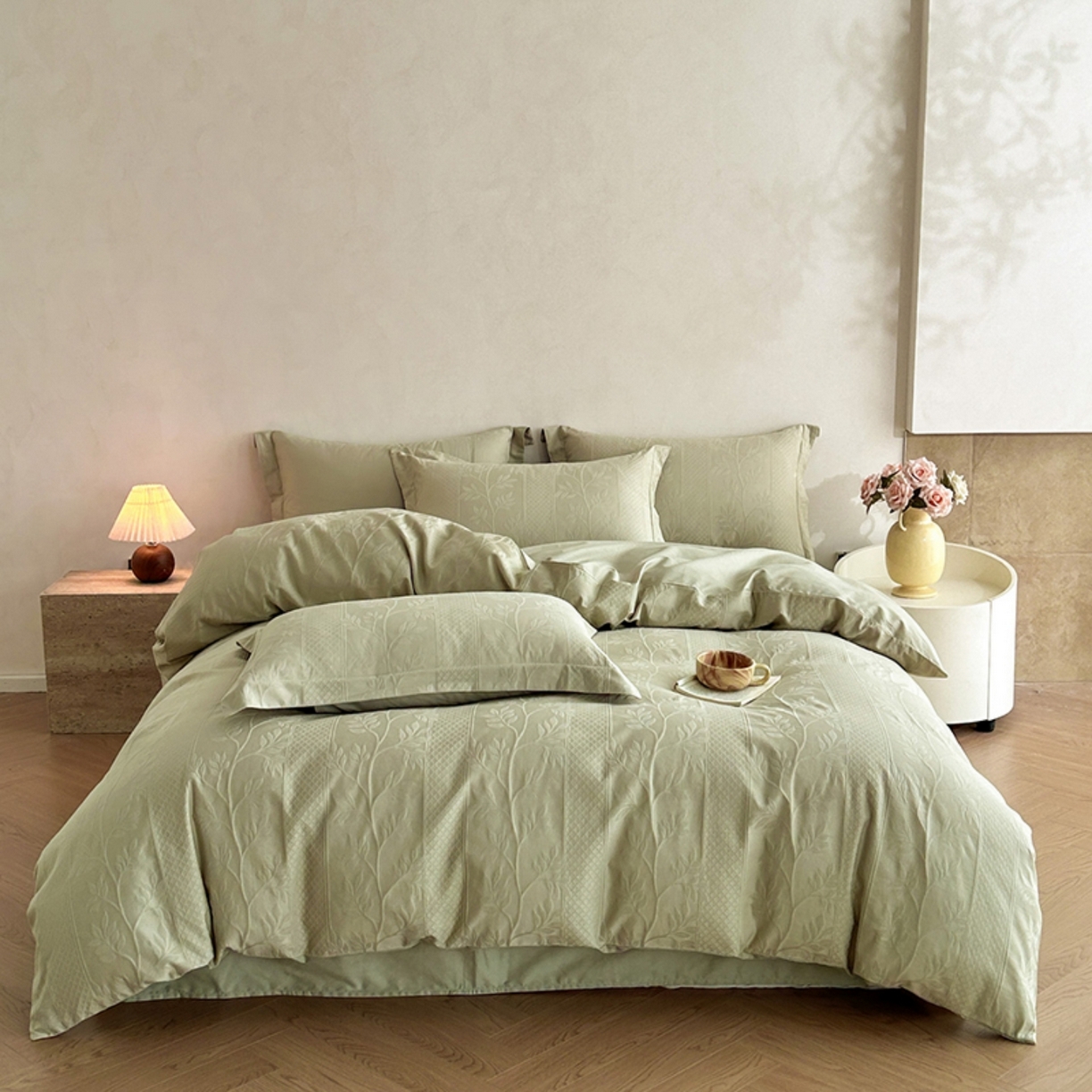 91家纺网 家纺一手货源 找家纺 莱茵家居 2026新款A类60支长绒棉纯棉提花贡缎大提花四件套光泽绸缎感轻奢风 湫波-绿