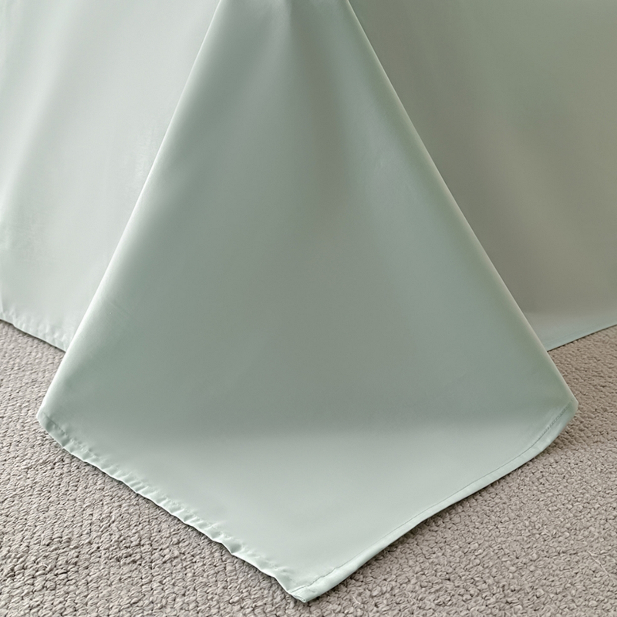 91家纺网 家纺一手货源 找家纺 莱茵家居 2026新款A类60支长绒棉纯棉提花贡缎大提花四件套光泽绸缎感轻奢风 湫波-青提