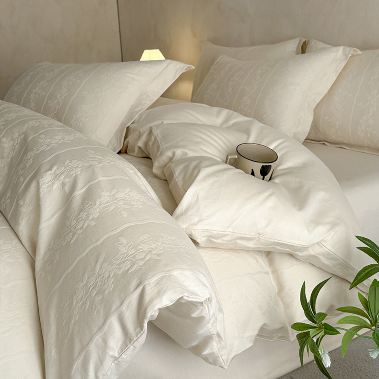 莱茵家居 2026新款A类60支长绒棉纯棉提花贡缎大提花四件套光泽绸缎感轻奢风 素简-奶白