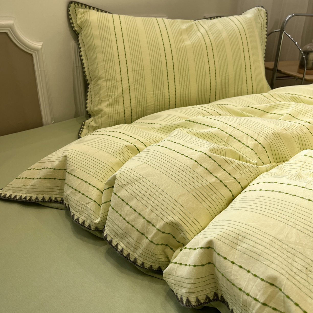 91家纺网 家纺一手货源 找家纺 莱茵家居 2026新款A类全棉纯棉色织大提花贝壳边四件套-序语松间系列 序语-绿