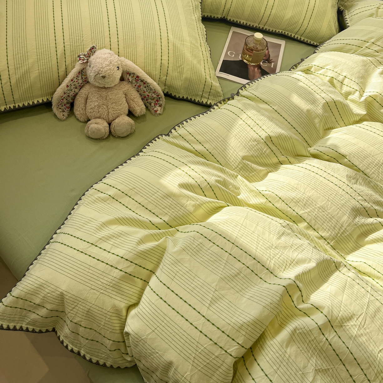 91家纺网 家纺一手货源 找家纺 莱茵家居 2026新款A类全棉纯棉色织大提花贝壳边四件套-序语松间系列 序语-绿