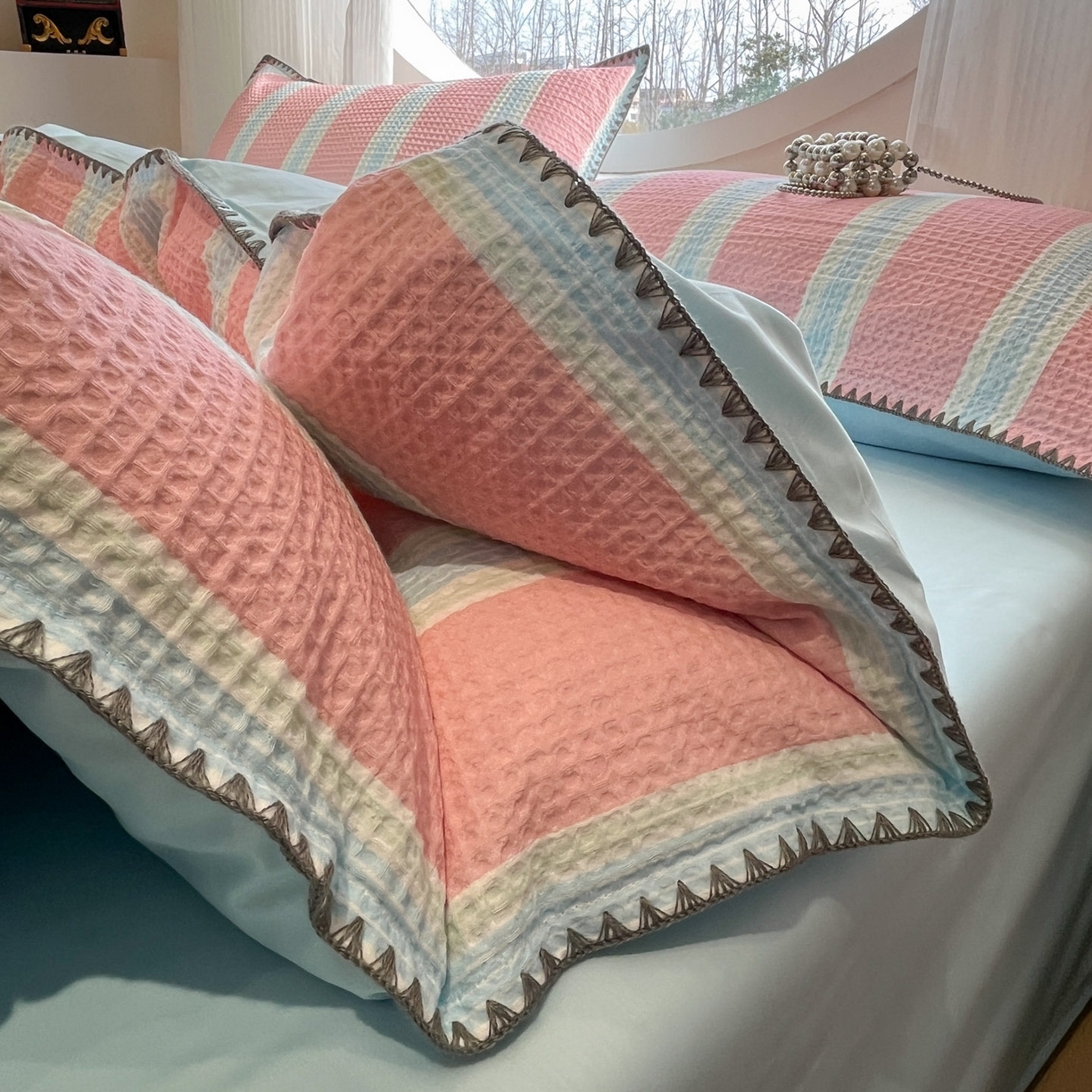 91家纺网 家纺一手货源 找家纺 （总）莱茵家居 2026新款A类全棉华夫格印花贝壳边套件-华夫系列